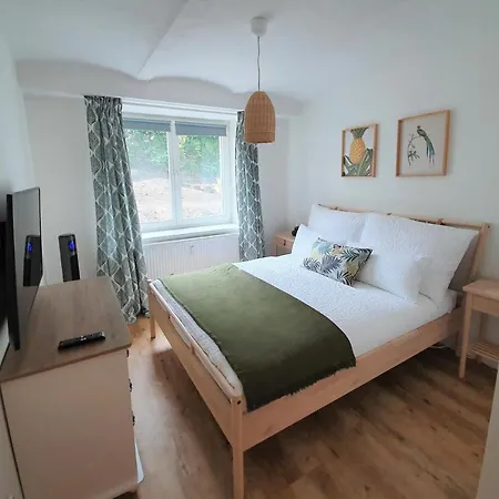 Pb - 1 - Stilvoll Eingerichtetes Im Herzen Senftenbergs * Senftenberg