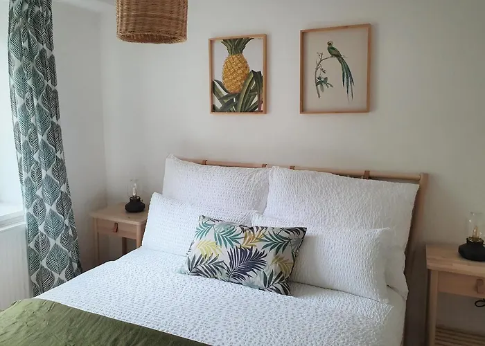 Pb - 1 - Stilvoll Eingerichtetes Im Herzen Senftenbergs * Senftenberg